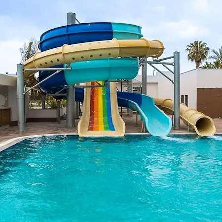 酒店 Serenity Queen 阿拉尼亚